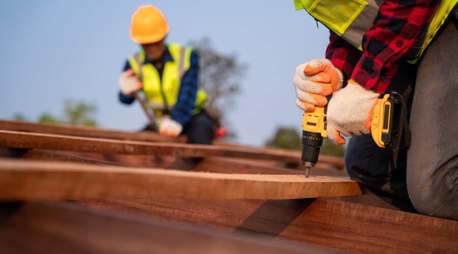 Professional gutter cleaning in Lake Isabella, CA